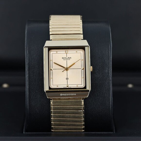 Solar Quartz Vintage Rectangular Dial Gold Tone Watch - Picture 1 of 3